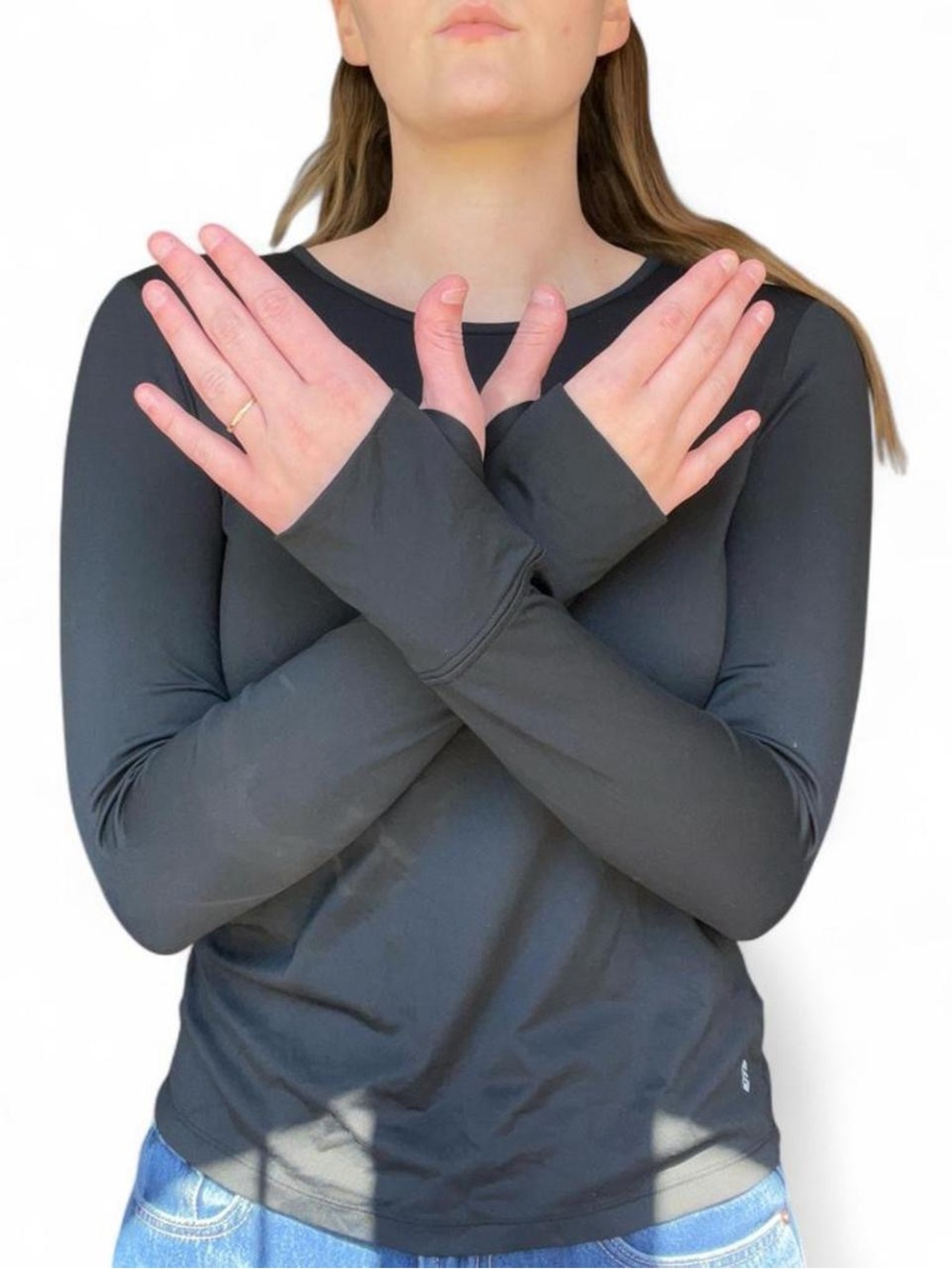 Black Long Sleeve Crewneck Performance Top WITH THUMB HOLES ✨